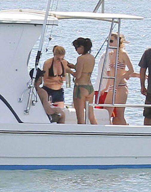 Скарлет Йоханссон увлеклась фастфудом. Фото