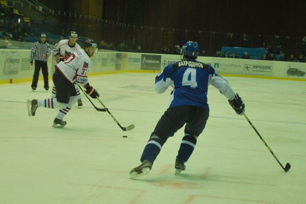 "Сокол" всухую выиграл киевское дерби. Фоторепортаж