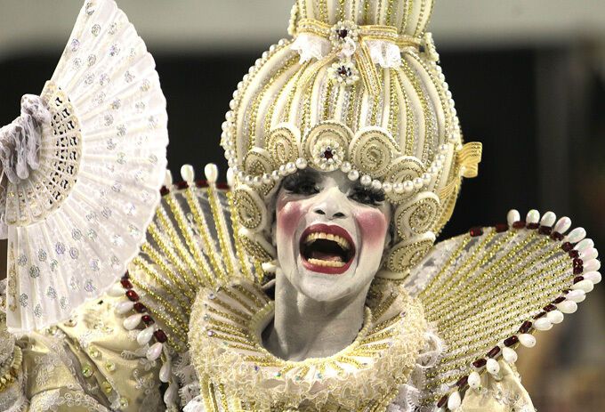 В Бразилии начался самый знаменитый карнавал. Фото