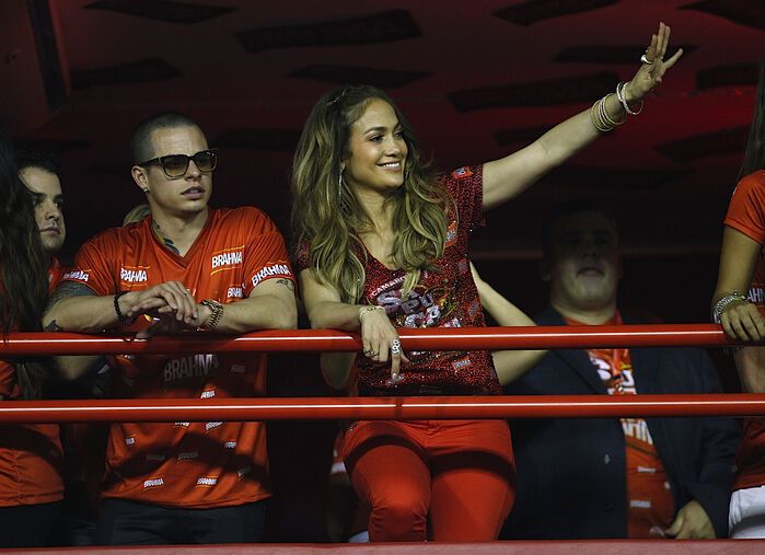 Лопес красуется на фестивале в Рио-де-Жанейро