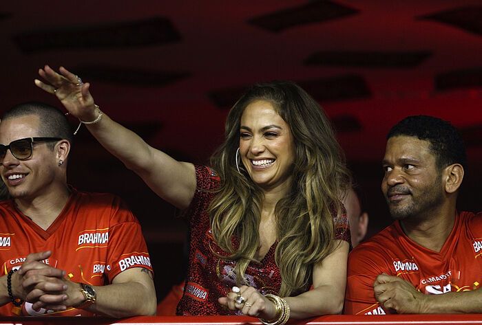 Лопес красуется на фестивале в Рио-де-Жанейро