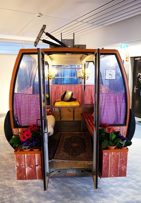 Потрясающий центральный офис Google в Европе. Фото 