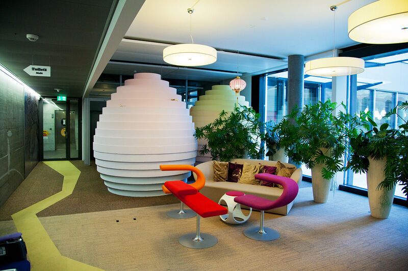 Потрясающий центральный офис Google в Европе. Фото 