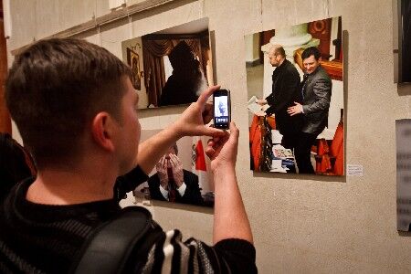 В память о фотокоре Розвадовском открыли фотовыставку