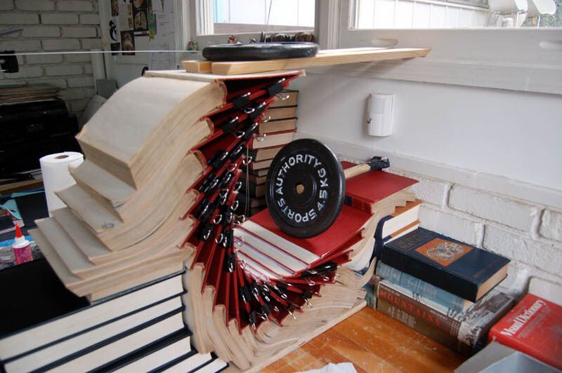 Резьба по книгам Брайана Деттмера