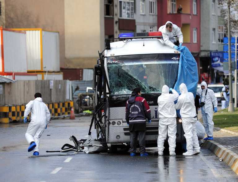 В результаті теракту в Стамбулі постраждали 15 людей. Фото