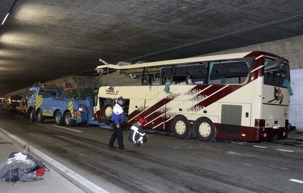 В Швейцарии разбился автобус со школьниками