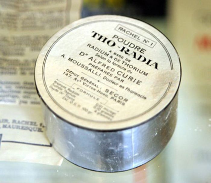 Десятка бытовых изобретений, содержащих радиацию. Фото  