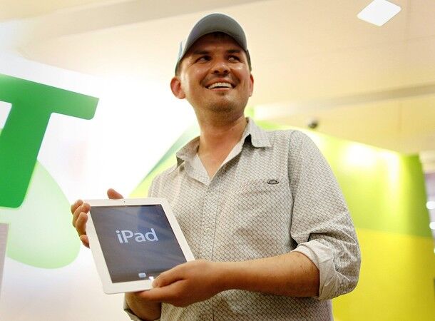 Первым в мире покупателем iPad 3 стал австралиец с украинской фамилией. Фото