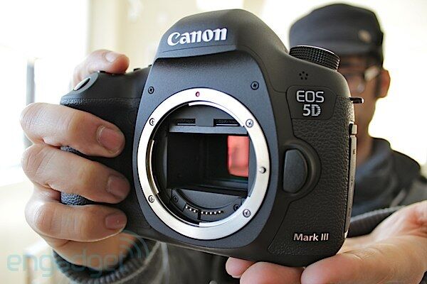 Компания Canon представила свою суперзеркалку 5D Mark III. Фото 