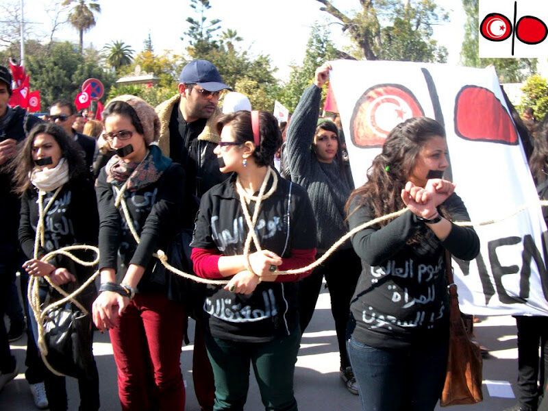 FEMEN вдохновили тунисских девушек на борьбу. Фото