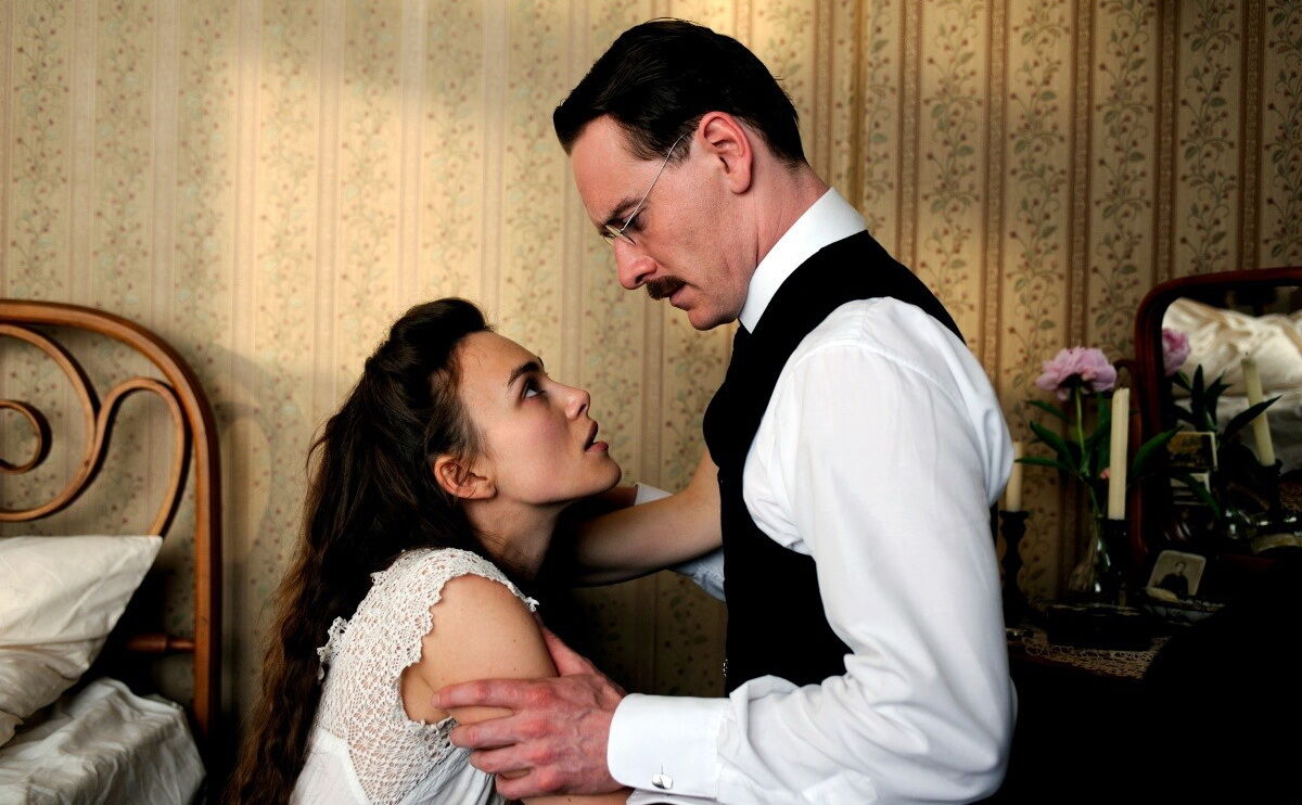 Опасный метод лечить сумасшедшую сексом