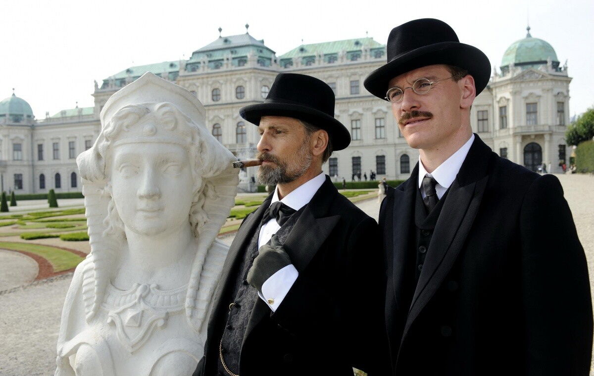 Опасный метод лечить сумасшедшую сексом