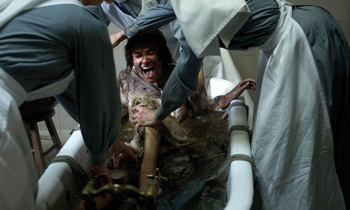 Опасный метод лечить сумасшедшую сексом