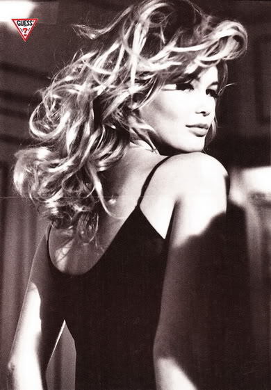Клаудия Шиффер позирует для Guess. Фото