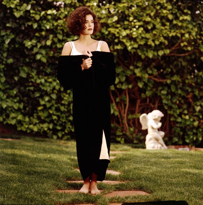 Отчаянная домохозяйка с секси кудрями: год 1994