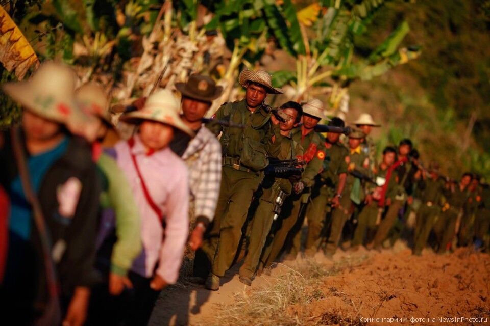 Фотопутешествие: Война с наркотиками в Мьянме