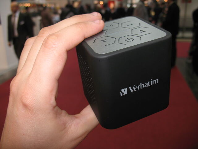 Verbatim показала необычный диск, новые SSD и флэшки. Фото