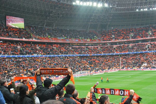 Донецьк за два місяці до Євро-2012. Фоторепортаж