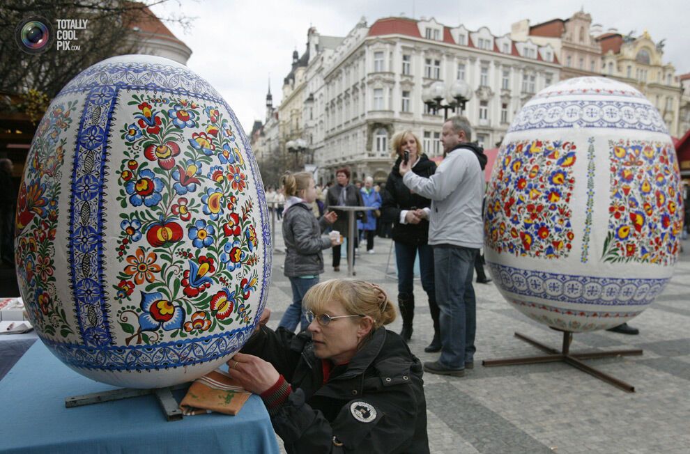 Великодні яйця в різних країнах