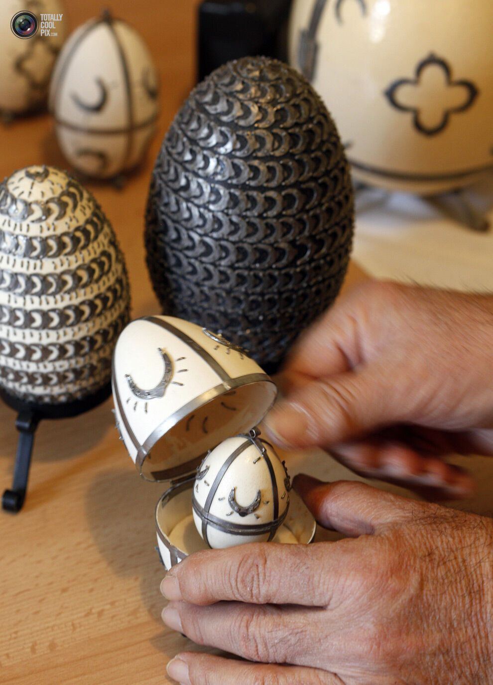 Великодні яйця в різних країнах