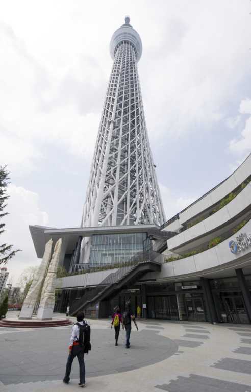 В Токио построили самую высокую телебашню. Фото, видео