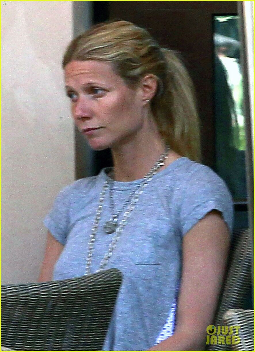 Гвинет Пэлтроу перекусила в The Montage Hotel. Фото