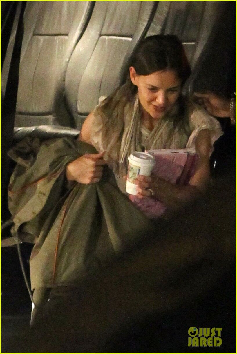 Кэти Холмс привезла Сури в Нью-Йорк. Фото