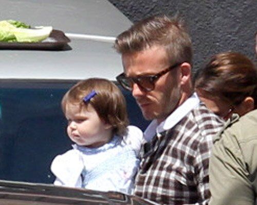 Бекхэмы празднуют день рождения Вики. Фото