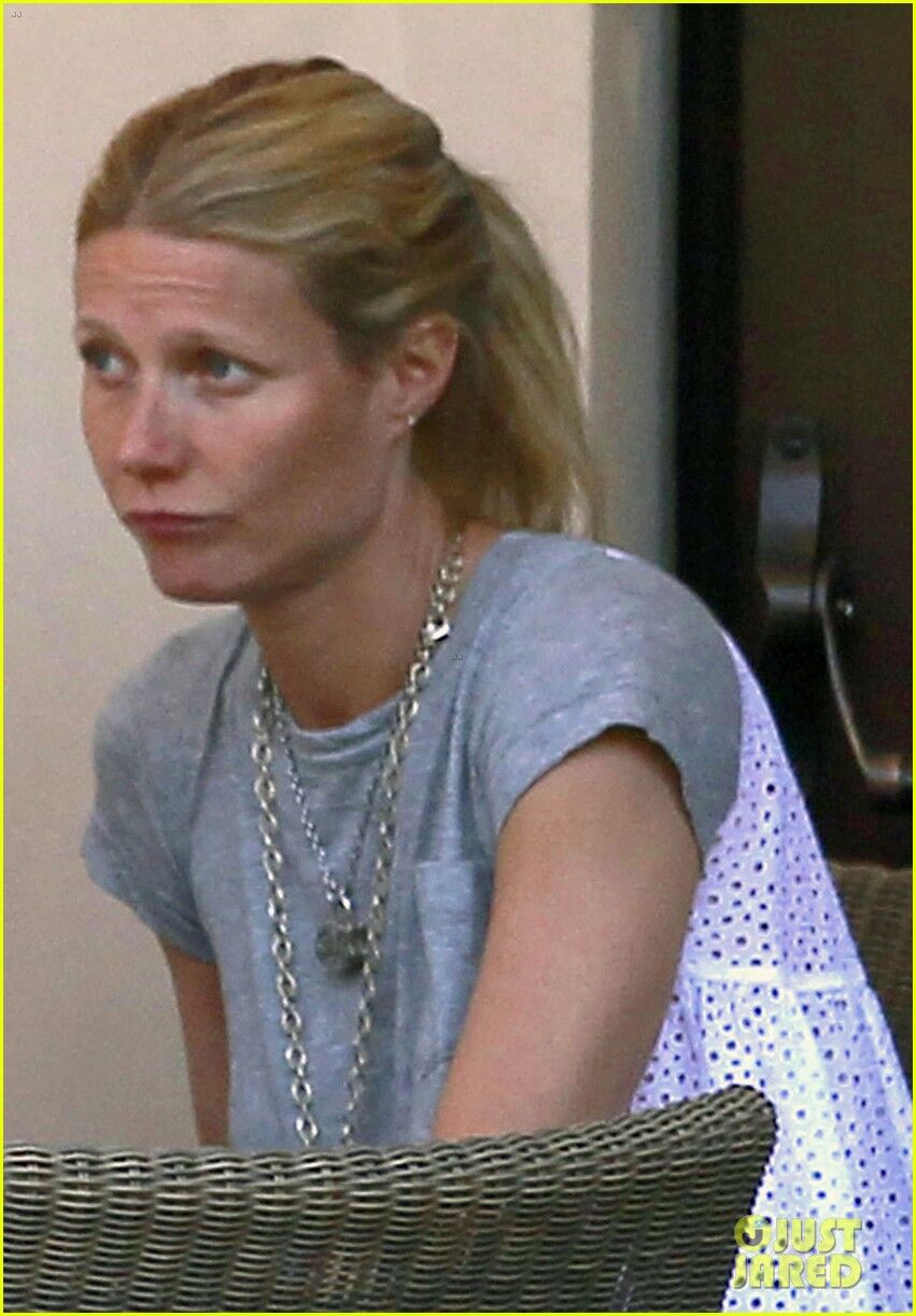 Гвинет Пэлтроу перекусила в The Montage Hotel. Фото