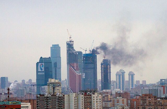 Пожежа в одній з будівель "Москва-сіті". Фото. Відео