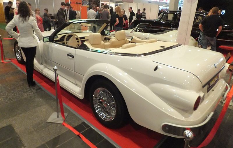 "Киношные" авто с киевской выставки "Ретро и Экзотика Мотор Шоу". Фото