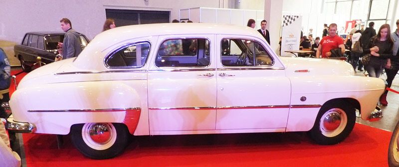 "Киношные" авто с киевской выставки "Ретро и Экзотика Мотор Шоу". Фото