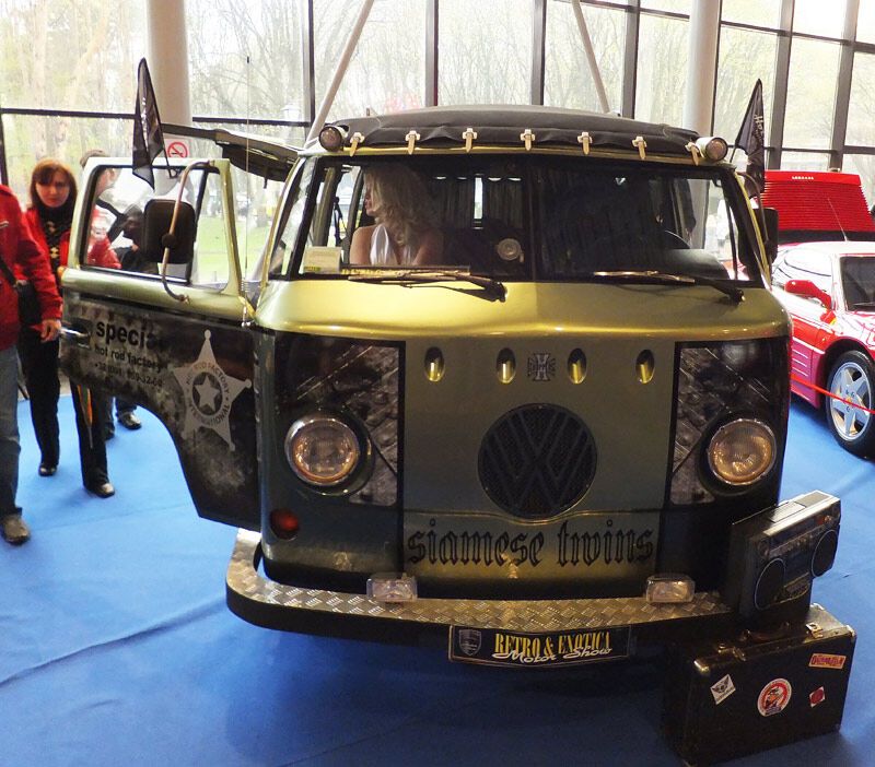 "Киношные" авто с киевской выставки "Ретро и Экзотика Мотор Шоу". Фото
