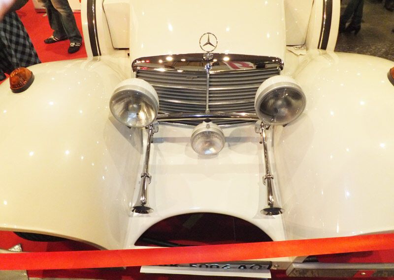 "Киношные" авто с киевской выставки "Ретро и Экзотика Мотор Шоу". Фото