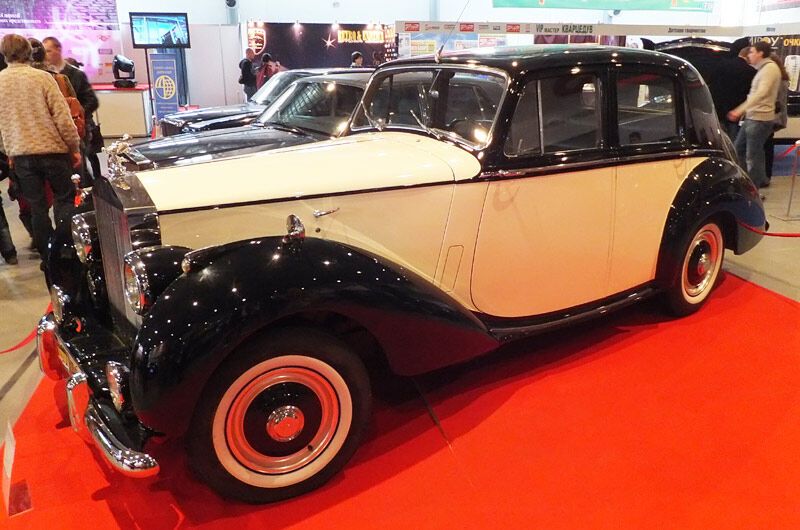 "Киношные" авто с киевской выставки "Ретро и Экзотика Мотор Шоу". Фото