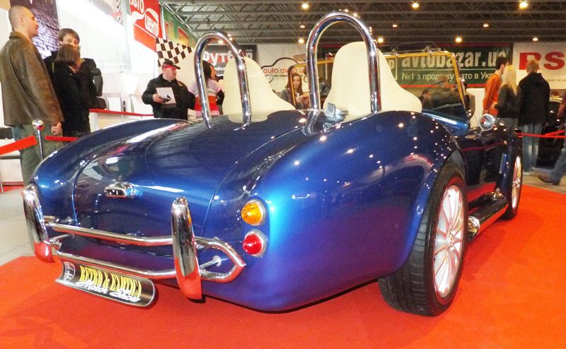 "Киношные" авто с киевской выставки "Ретро и Экзотика Мотор Шоу". Фото