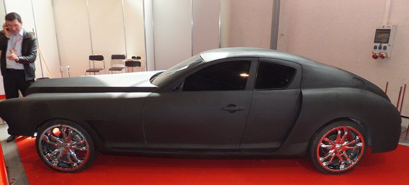 "Киношные" авто с киевской выставки "Ретро и Экзотика Мотор Шоу". Фото