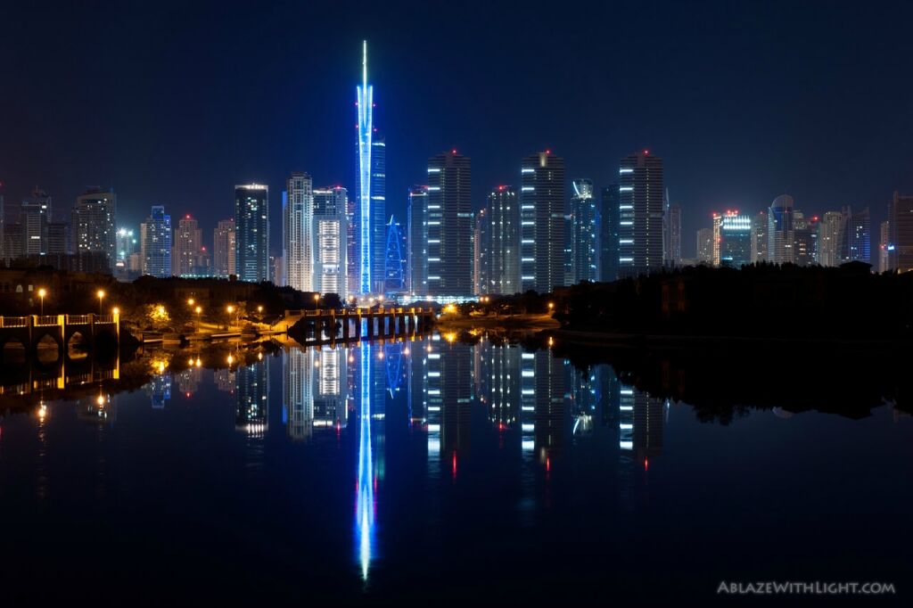 Огни ночного Дубаи