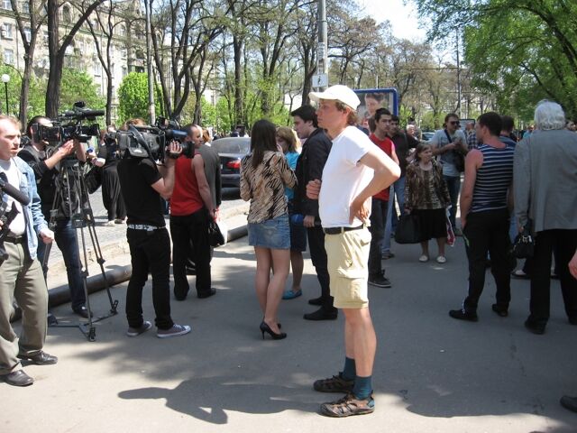 Вибухи в Дніпропетровську: фото з місця подій. Оновлено