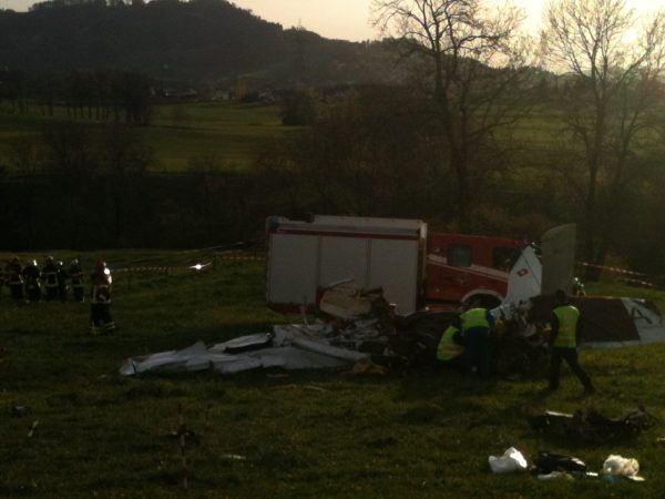 У Швейцарії розбився туристичний літак. Фото