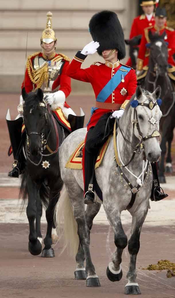 Кейт и Уильям отмечают годовщину свадьбы. Фото. Видео