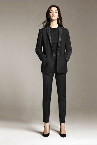 5 женских костюмов успеха