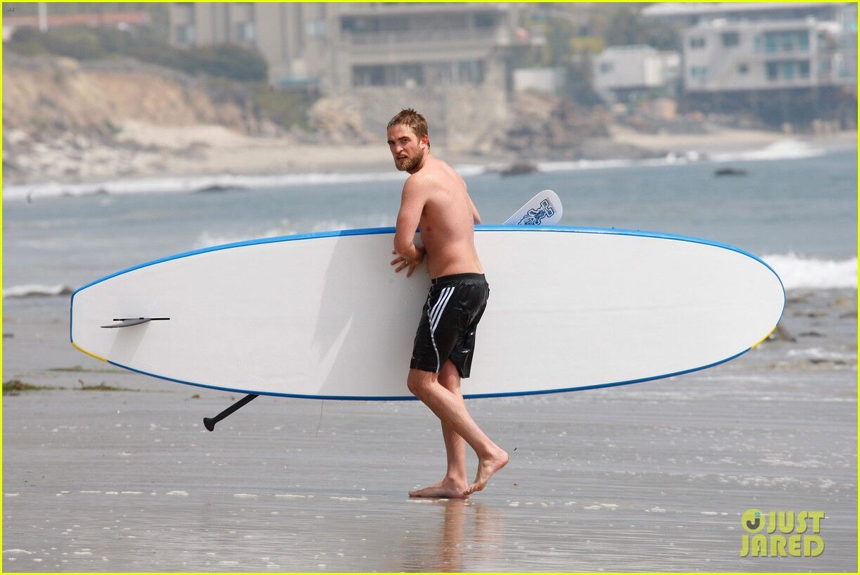 Паттинсон воссоединился с природой. Фото
