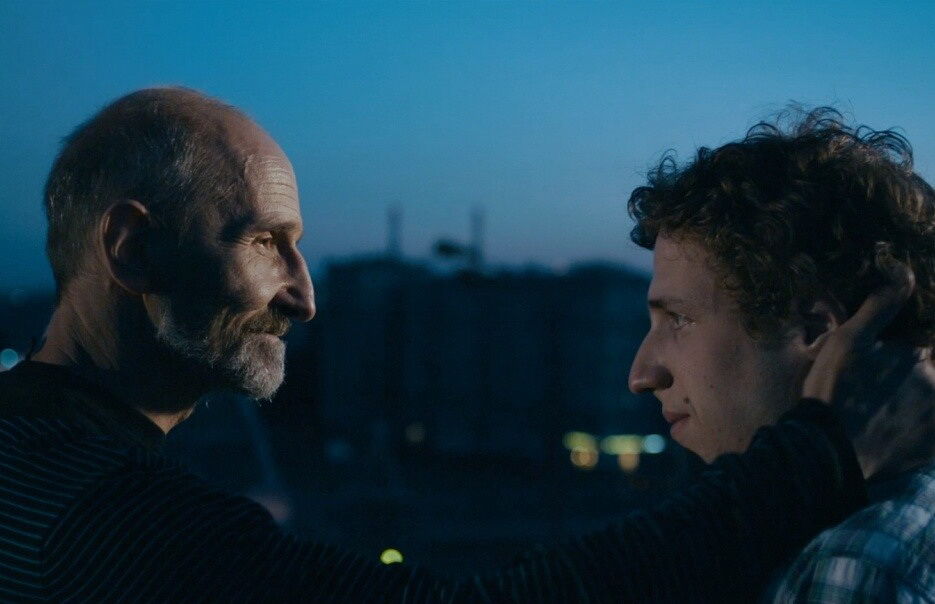 Шапито на колесах