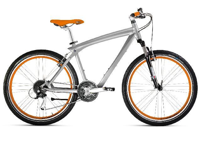 BMW открыла велосезон, представив новые велосипеды. Фото  