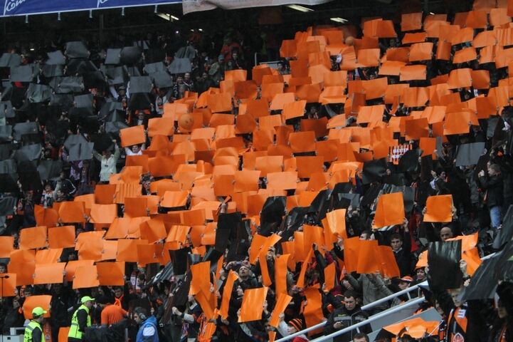 "Шахтер" - "Динамо": гладиаторы современности. Фото