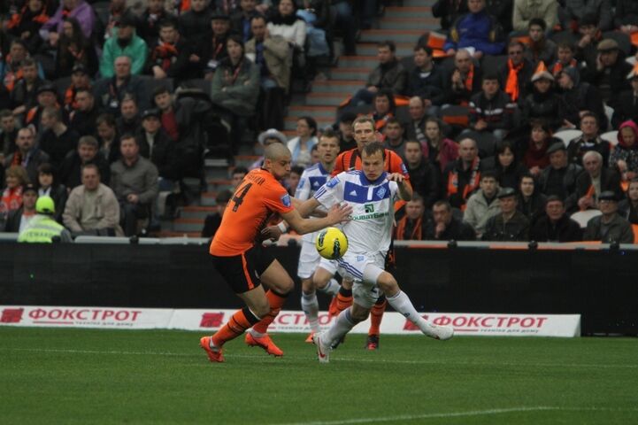 "Шахтер" - "Динамо": гладиаторы современности. Фото