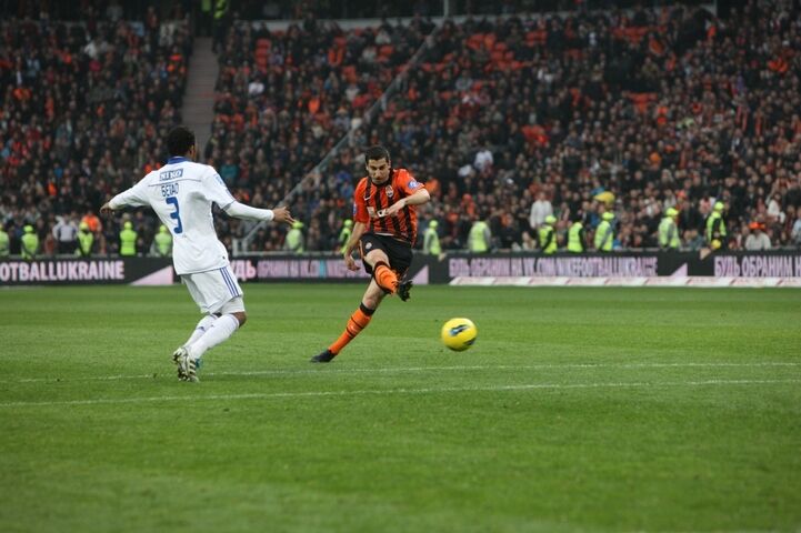 "Шахтер" - "Динамо": гладиаторы современности. Фото