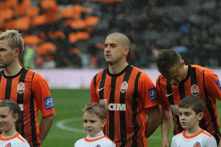 "Шахтер" - "Динамо": гладиаторы современности. Фото